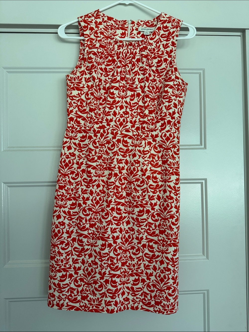 Banana Republic Orange and White Sleeveless Sheath Dress